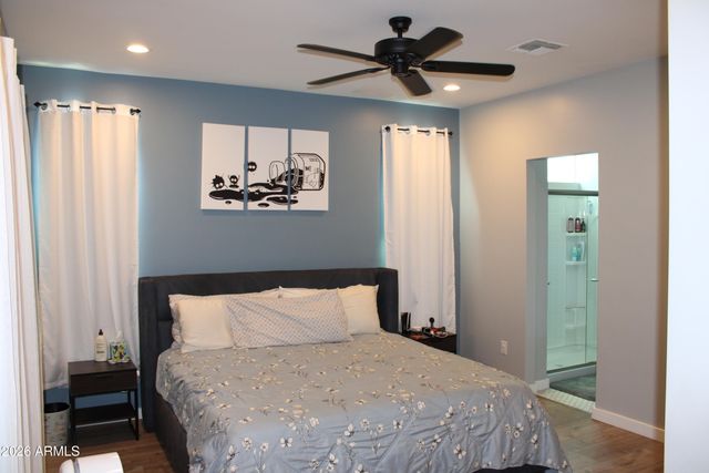 1233 S 15TH Drive, Phoenix, AZ 85007