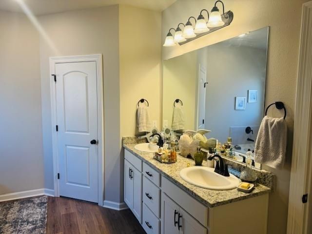 703 Cottonwood Drive, Orange, TX 77630