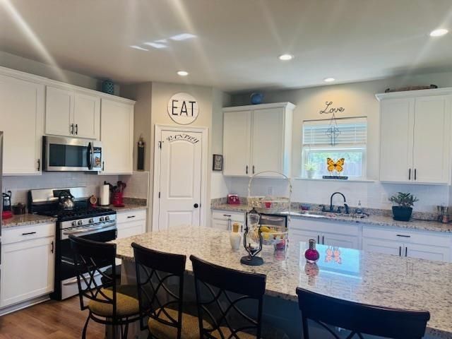 703 Cottonwood Drive, Orange, TX 77630