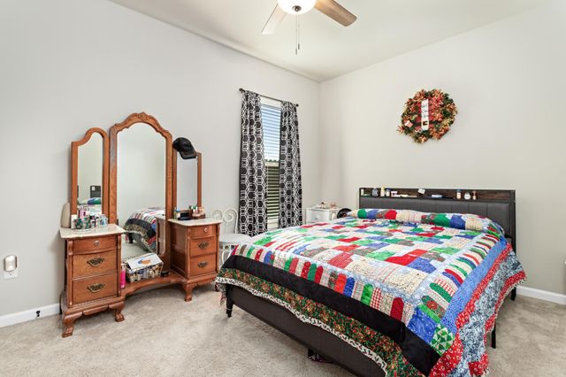 703 Cottonwood Drive, Orange, TX 77630