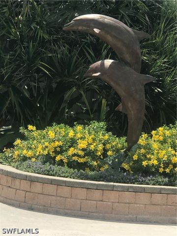 216 Banyan BLVD 216, Naples, FL 34102
