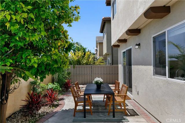 1208 Jasmine Walk, Torrance, CA 90502
