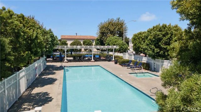 1208 Jasmine Walk, Torrance, CA 90502