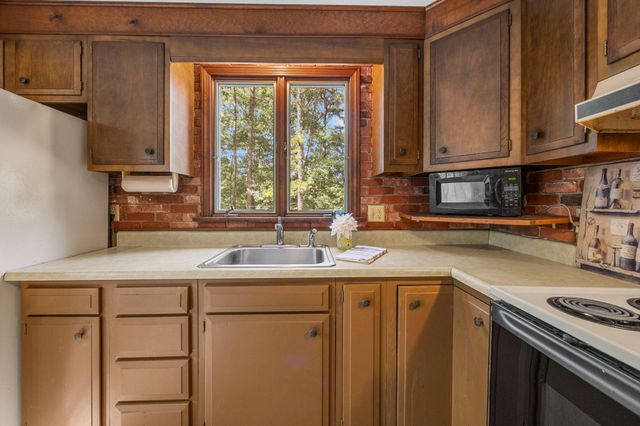 65 Cestaro Way, Eastham, MA 02642