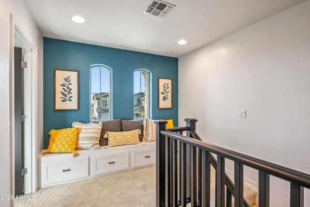 3748 W BINGHAM Drive, New River, AZ 85087