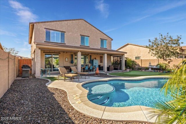 3748 W BINGHAM Drive, New River, AZ 85087