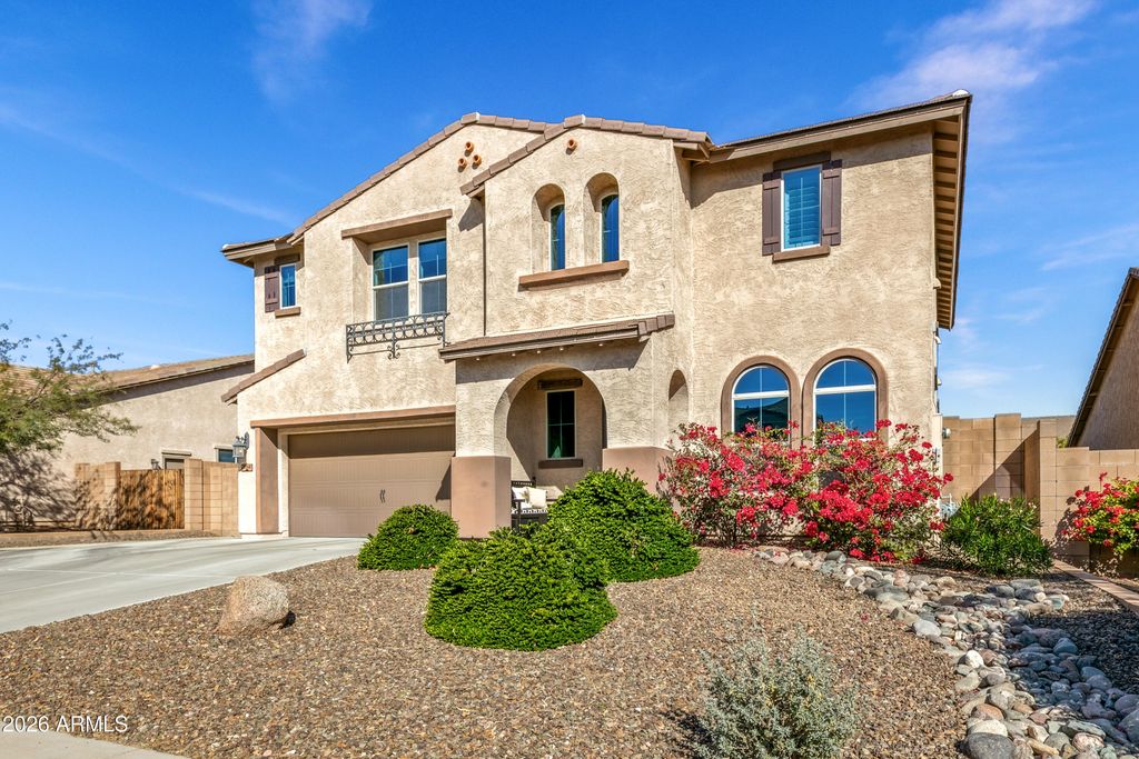 3748 W BINGHAM Drive, New River, AZ 85087