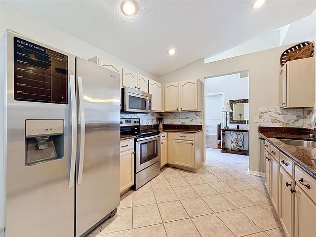 26714 MIDDLEGROUND LOOP, Wesley Chapel, FL 33544