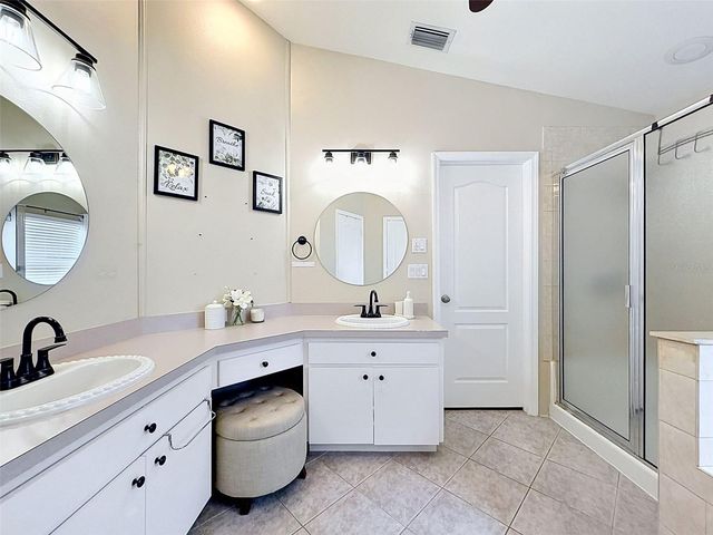 26714 MIDDLEGROUND LOOP, Wesley Chapel, FL 33544