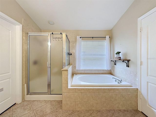 26714 MIDDLEGROUND LOOP, Wesley Chapel, FL 33544