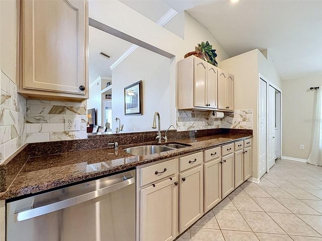 26714 MIDDLEGROUND LOOP, Wesley Chapel, FL 33544