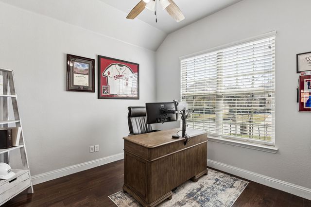 916 Llano Falls Drive, Mckinney, TX 75071