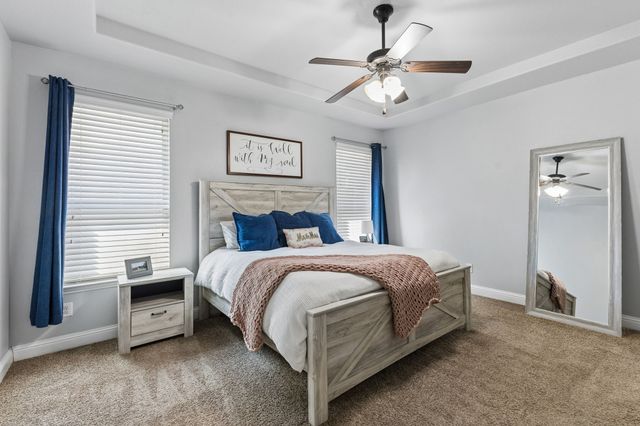 916 Llano Falls Drive, Mckinney, TX 75071