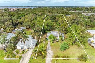 25318 MARION AVENUE, Punta Gorda, FL 33950