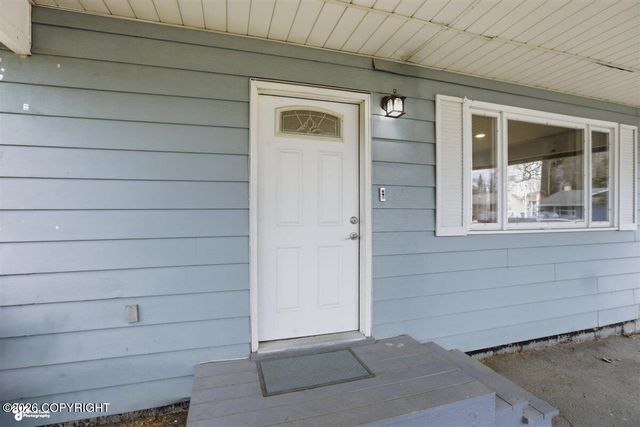 6144 E 21st Avenue, Anchorage, AK 99504