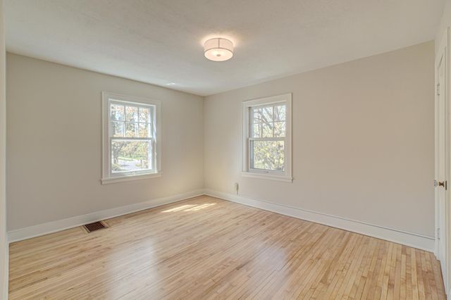 400 Macalester Street, Saint Paul, MN 55105