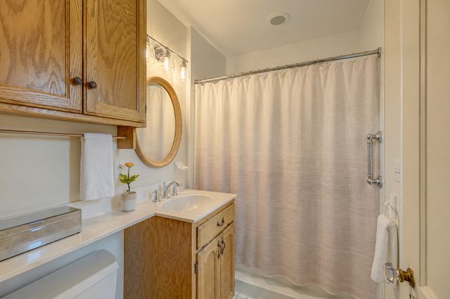 400 Macalester Street, Saint Paul, MN 55105