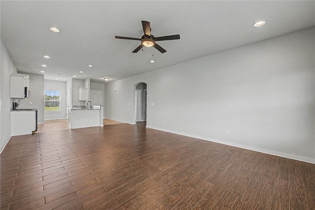 507 W Stoney Point Road, Rogers, AR 72758
