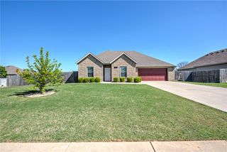 507 W Stoney Point Road, Rogers, AR 72758