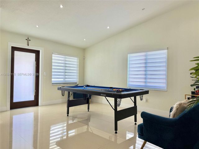 12701 NW 9th St, Miami, FL 33182