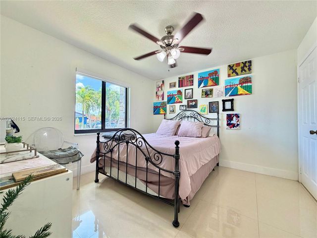 12701 NW 9th St, Miami, FL 33182