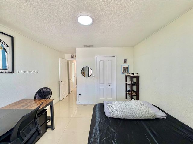 12701 NW 9th St, Miami, FL 33182