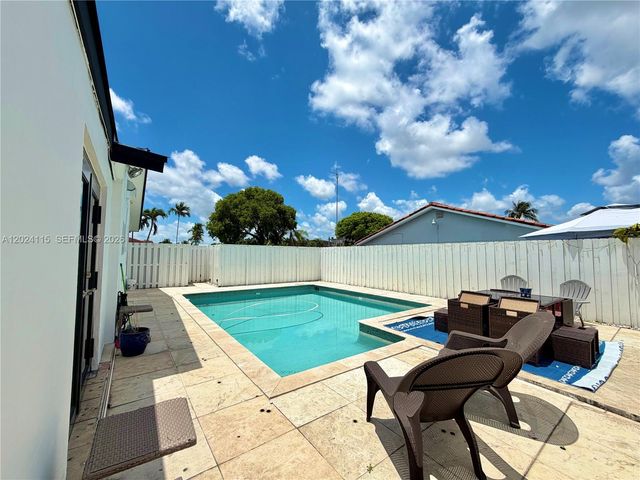 12701 NW 9th St, Miami, FL 33182