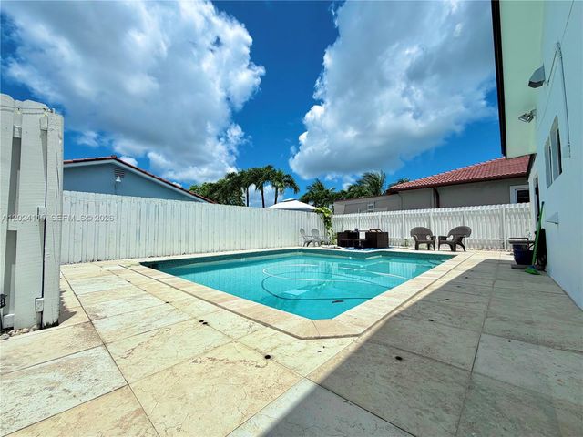 12701 NW 9th St, Miami, FL 33182