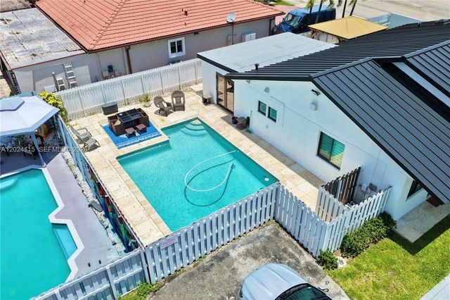 12701 NW 9th St, Miami, FL 33182