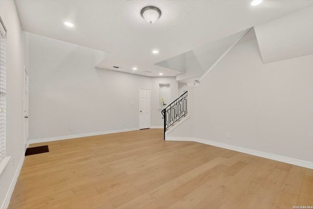 10322 Alsfeld Rnch, Helotes, TX 78023