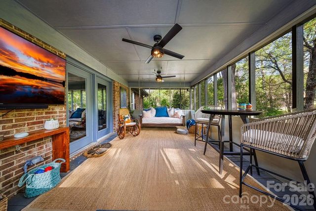 8215 Chandos Place, Huntersville, NC 28078