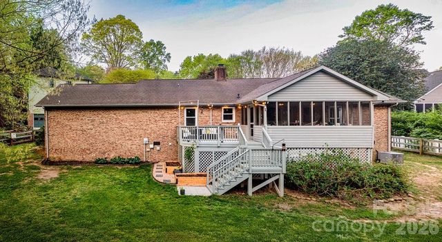 8215 Chandos Place, Huntersville, NC 28078