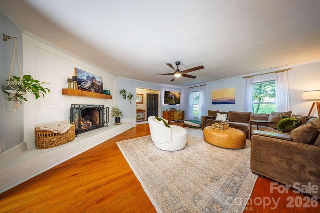 8215 Chandos Place, Huntersville, NC 28078