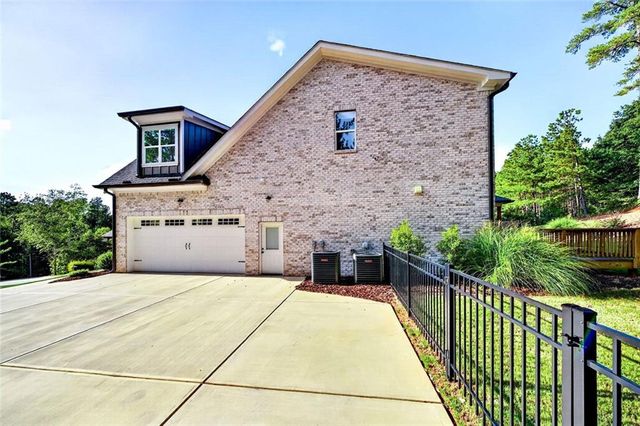 1188 Boulder Springs Drive, Bishop, GA 30621