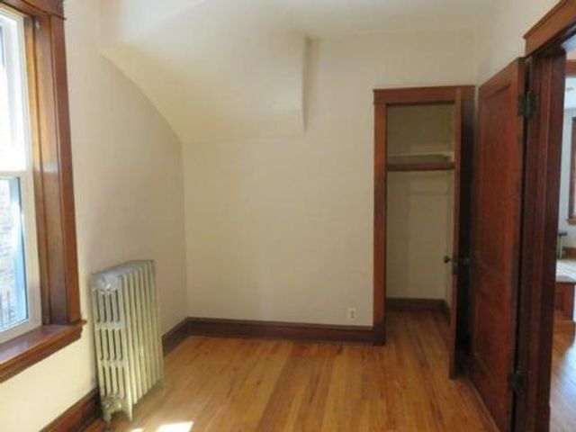 2257 N Springfield Avenue 1F, Chicago, IL 60647