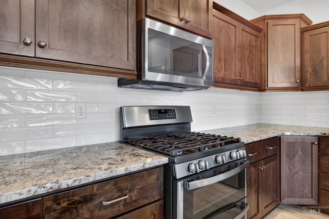 19135 N Glenisla, Boise, ID 83714