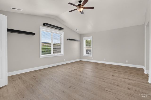 19135 N Glenisla, Boise, ID 83714