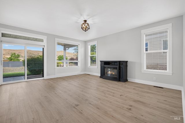 19135 N Glenisla, Boise, ID 83714