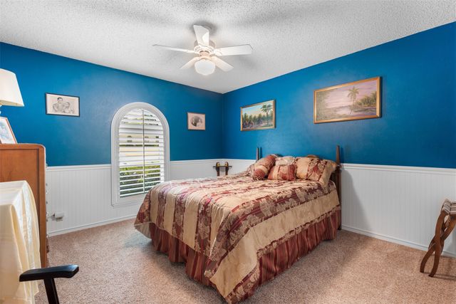804 Holland Drive, Denison, TX 75020