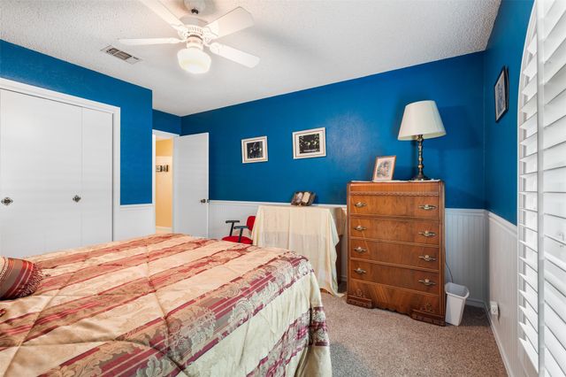 804 Holland Drive, Denison, TX 75020