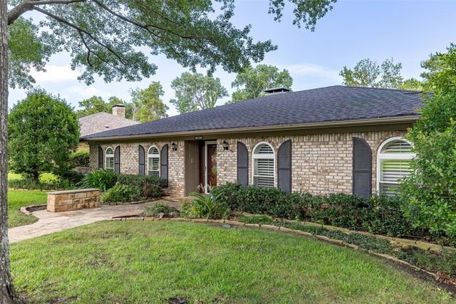 804 Holland Drive, Denison, TX 75020