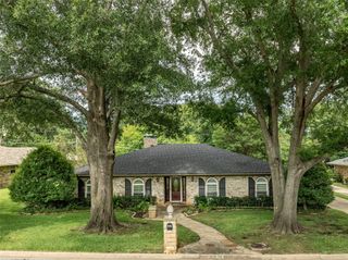 804 Holland Drive, Denison, TX 75020