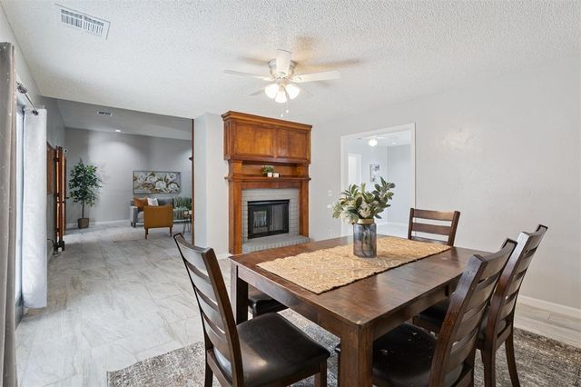 9125 NW 99th Place, Yukon, OK 73099