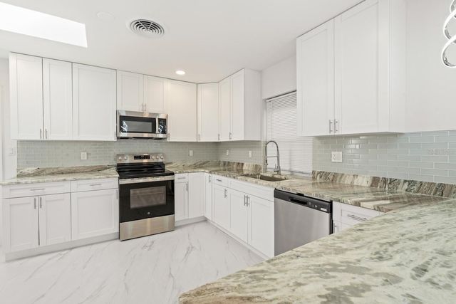 1545 BONAIR STREET, Clearwater, FL 33755