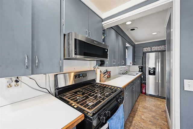 1103 Vassar Drive, Kalamazoo, MI 49001