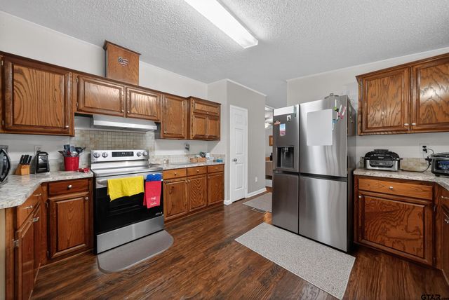 14560 Persimmon Creek Drive, Chandler, TX 75758