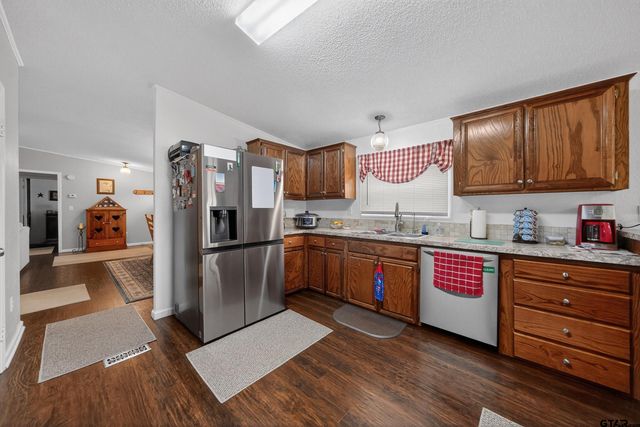 14560 Persimmon Creek Drive, Chandler, TX 75758