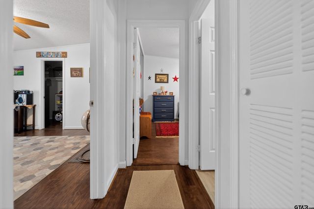 14560 Persimmon Creek Drive, Chandler, TX 75758