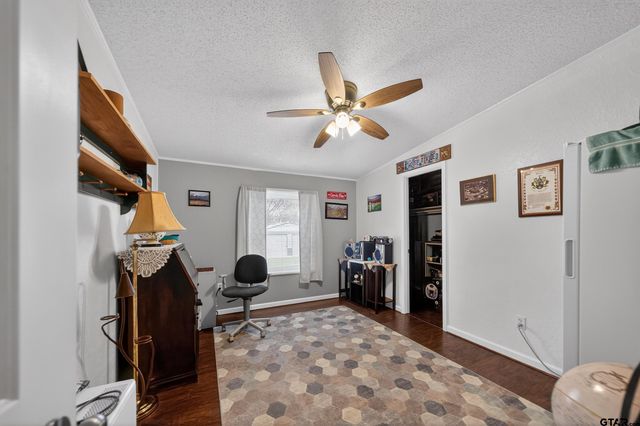 14560 Persimmon Creek Drive, Chandler, TX 75758