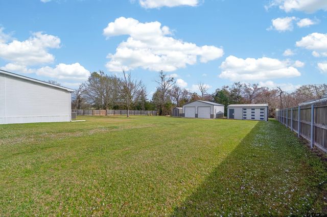 14560 Persimmon Creek Drive, Chandler, TX 75758